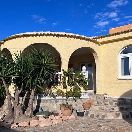 Chalet With Private Pool In El Chaparral *