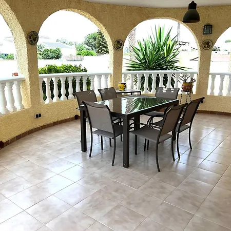 With Private Pool In El Chaparral Chalet *